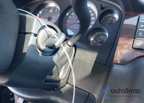 2007 GMC Yukon Denali z USA, uszkodzony, nr VIN 1GKFK63877J402230